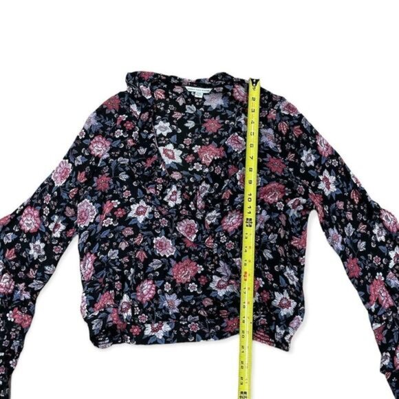 American eagle outfitters floral top size Medium - Picture 5 of 9